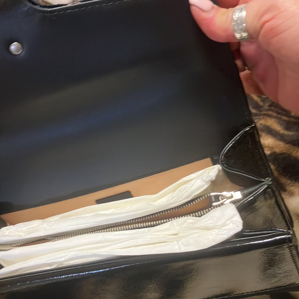 Authentic Gucci navy velvet bag - Picture 3 of 6